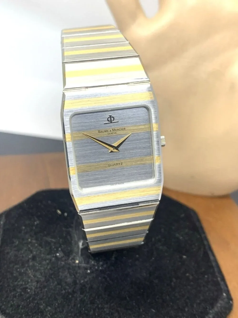 Baume & Mercier Vintage 1980's Unisex Watch 5739.038 Swiss Quartz Two Tone Zebra